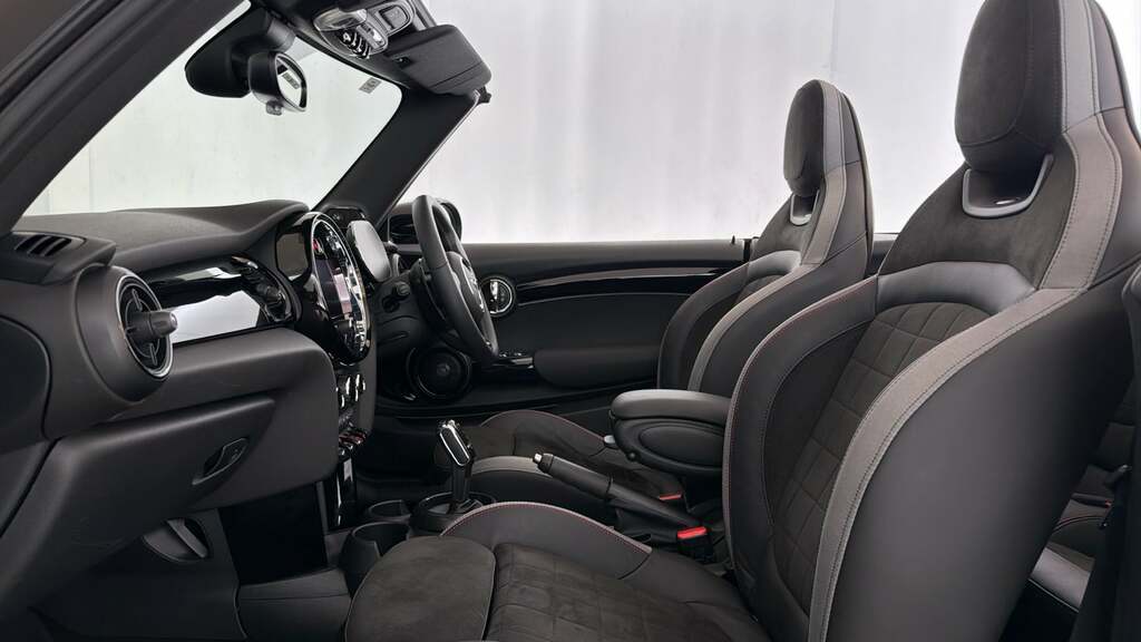 Mini Convertible Cooper S Exclusive Black #25