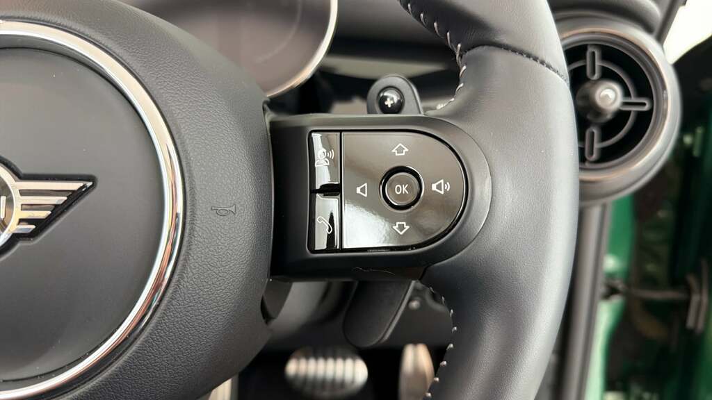 Mini Convertible Cooper S Exclusive Black #18