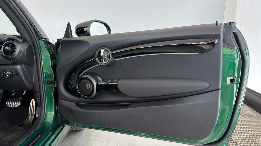 Mini Convertible Cooper S Exclusive Black #33