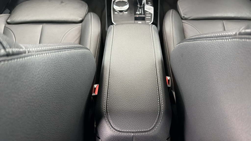 BMW 2 Series 216D Se Black #36