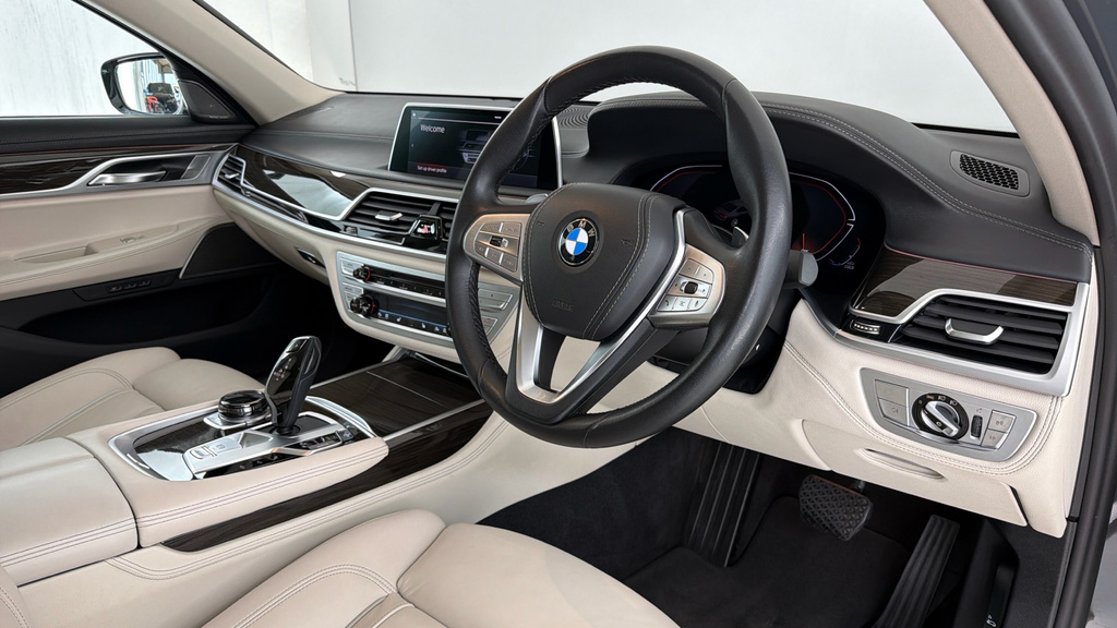 BMW 7 Series 3.0 730D Mht Saloon Hybrid Euro 6 Grey #6