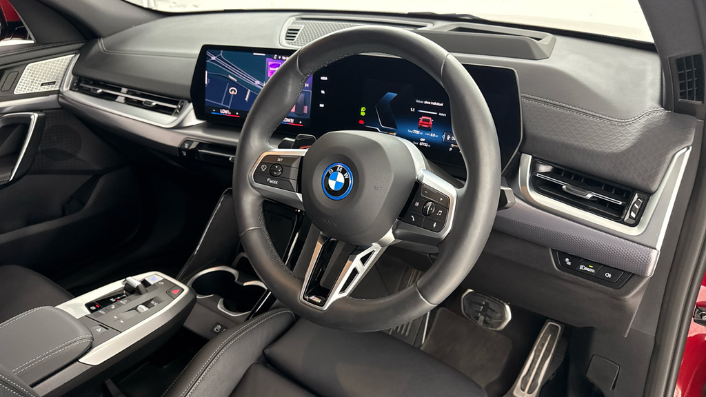 BMW iX2 20 66.5Kwh M Sport Suv Edrive 1 Red #6