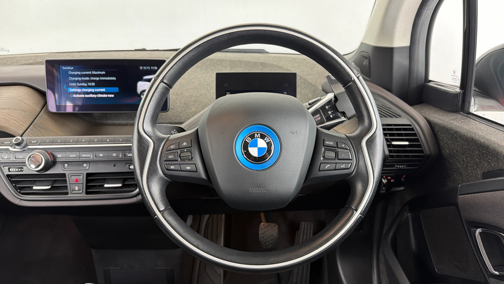 BMW i3 33Kwh Hatchback Plug-in Hybrid Eur Red #5