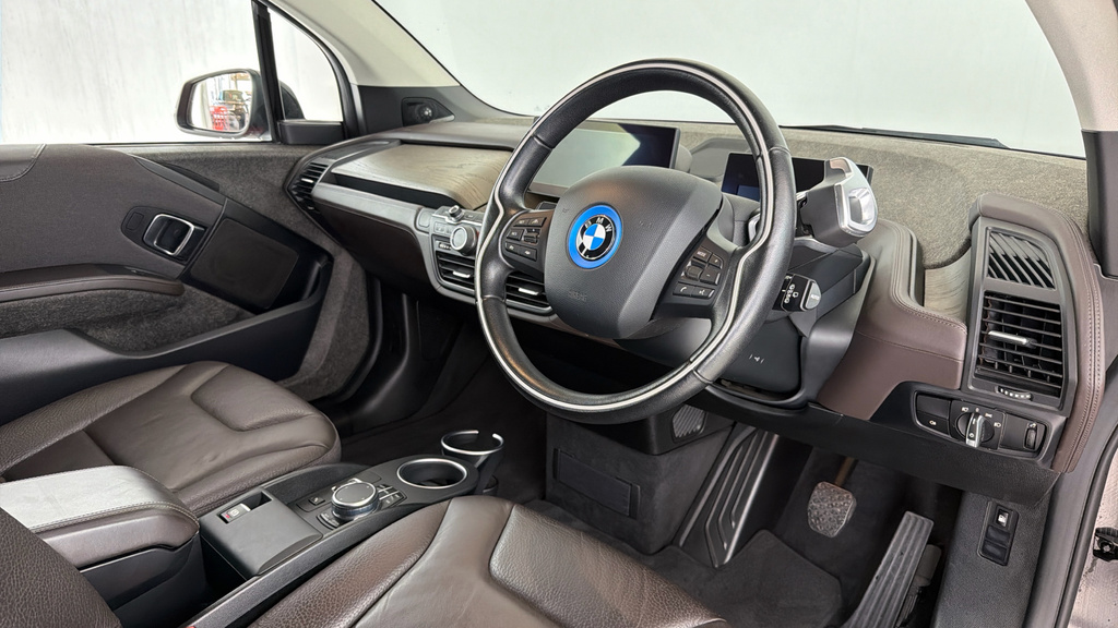 BMW i3 33Kwh Hatchback Plug-in Hybrid Eur Red #6