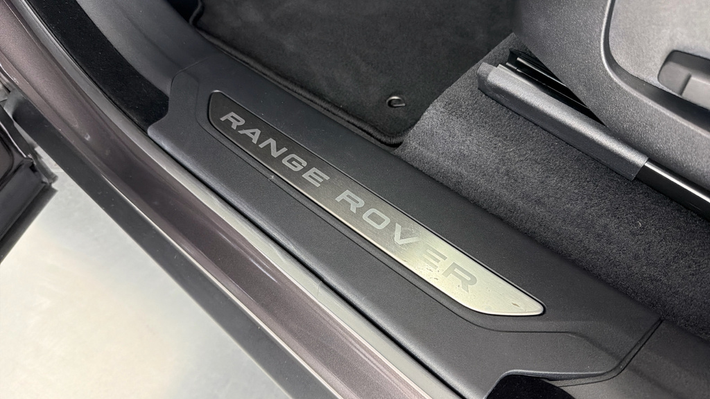 Land Rover Range Rover Velar Dynamic Se Black #27