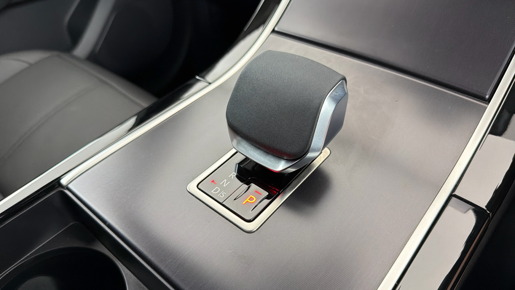 Land Rover Range Rover Velar Dynamic Se Black #13