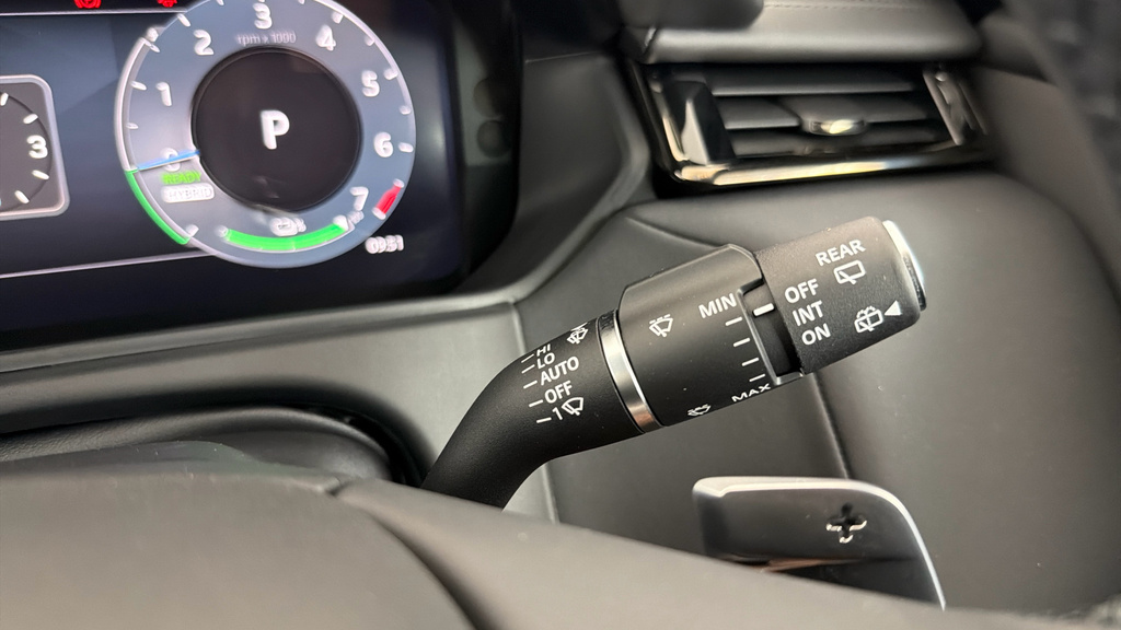 Land Rover Range Rover Velar Dynamic Se Black #40