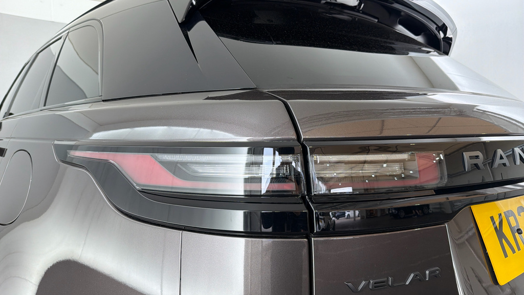 Land Rover Range Rover Velar Dynamic Se Black #19