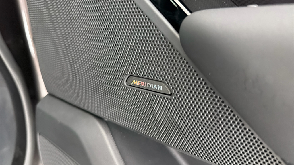 Land Rover Range Rover Velar Dynamic Se Black #36