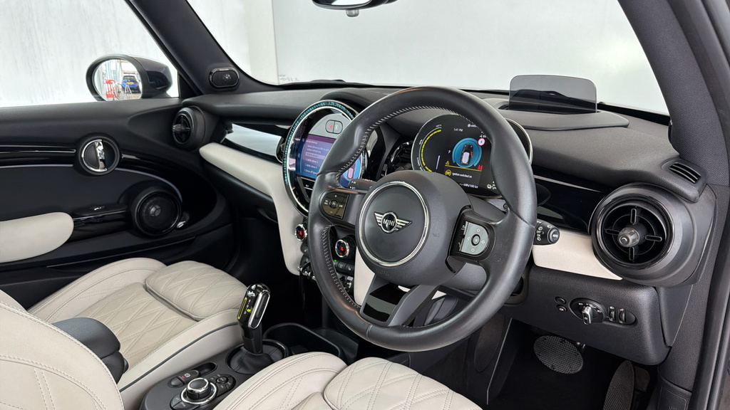 Mini Hatch 1.5 Cooper Exclusive Steptronic Euro 6 Ss Black #6