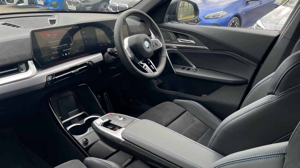 BMW iX2 150Kw Edrive20 M Sport 65Kwh Techpro Black #7