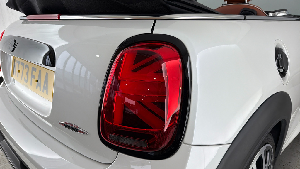 Mini Convertible 1.5 Cooper Sport Premium 2023 White #22