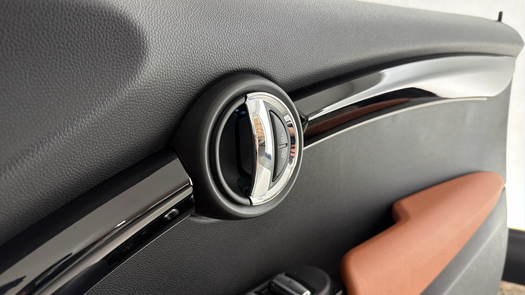 Mini Convertible 1.5 Cooper Sport Premium 2023 White #20