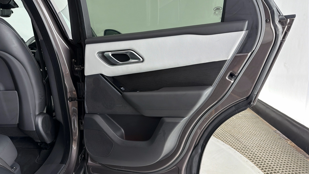 Land Rover Range Rover Velar D200 Dynamic Se White #23