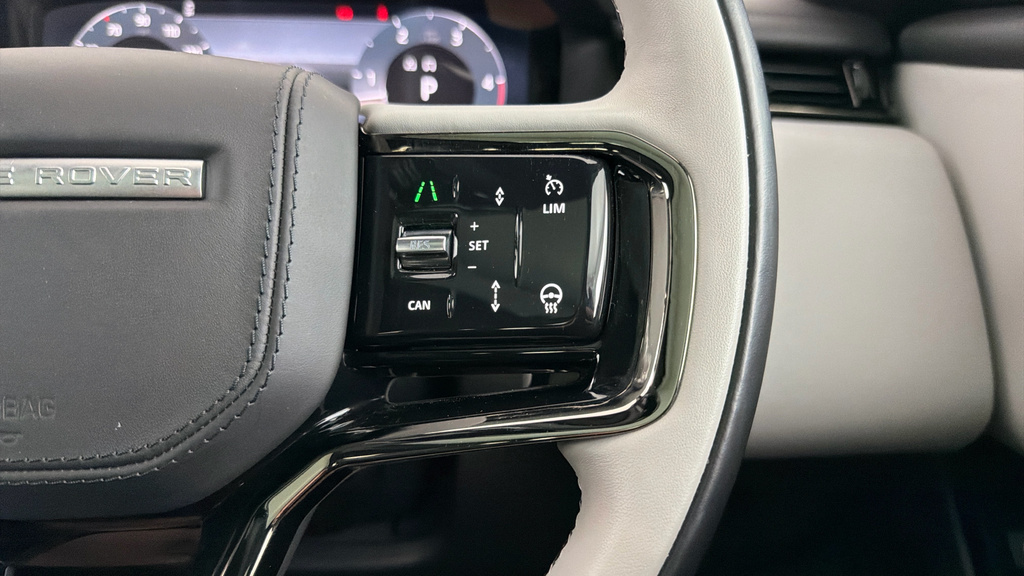 Land Rover Range Rover Velar D200 Dynamic Se White #44
