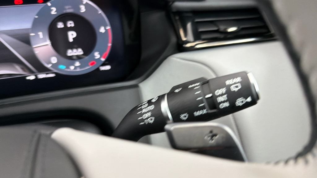 Land Rover Range Rover Velar D200 Dynamic Se White #42