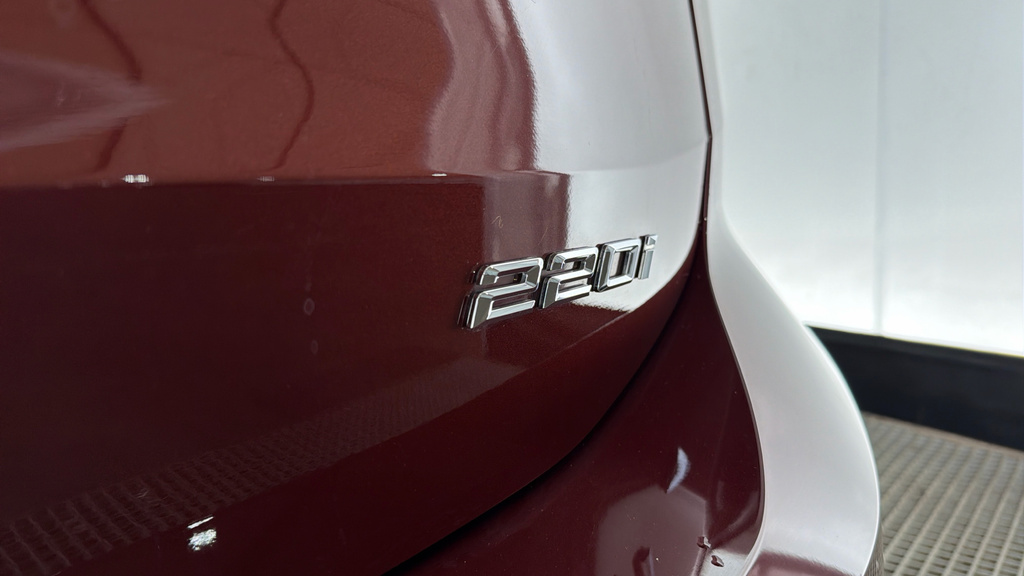 BMW 2 Series 218D M Sport Black #35