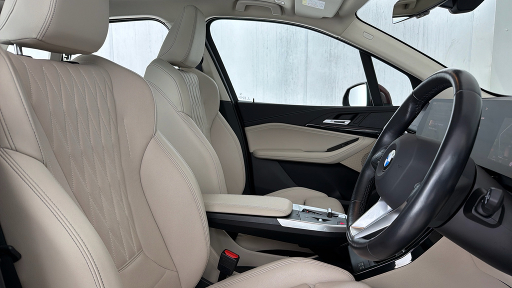 BMW 2 Series 218D M Sport Black #11