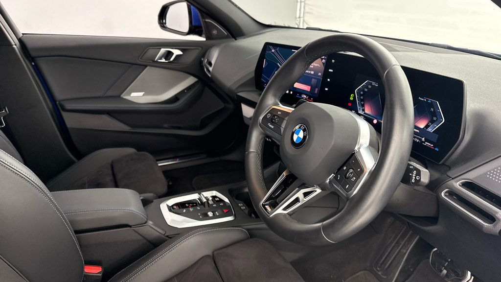 BMW 1 Series 1.5 120I Mht M Sport Hatchback Hybrid D Blue #6