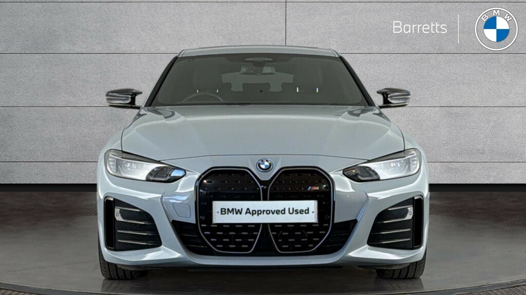 BMW i4 35 70.2Kwh Sport Edrive Green #16