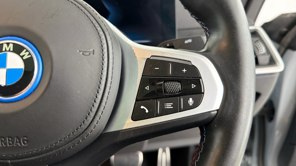 BMW i4 35 70.2Kwh Sport Edrive Green #18