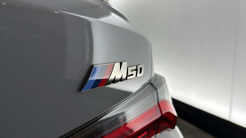 BMW i4 35 70.2Kwh Sport Edrive Green #30