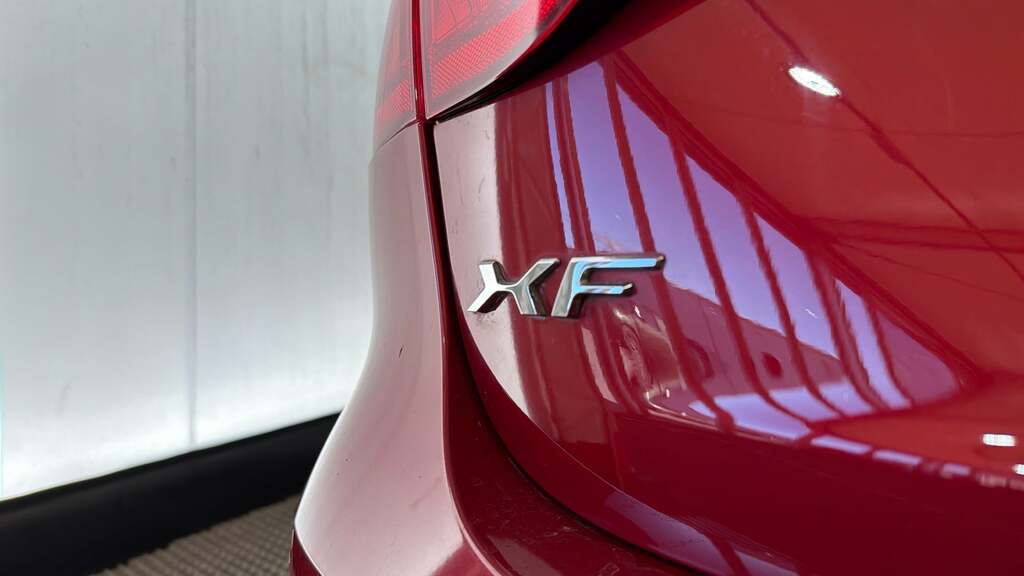 Jaguar XF 2.0 Portfolio 177 Bhp White #30