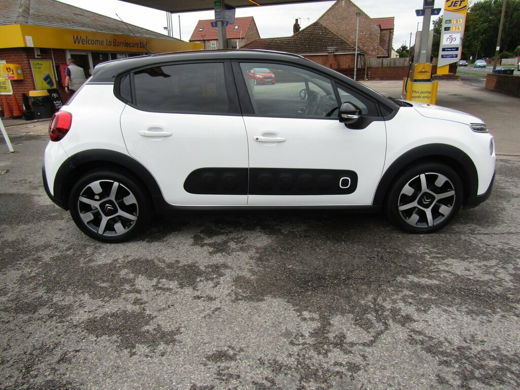Citroen C3 1.2 Puretech Flair Euro 6 PO17WYD White #3