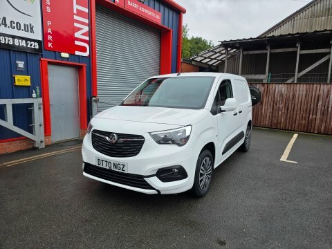 Vauxhall Combo L1h1 2300 Sportive White