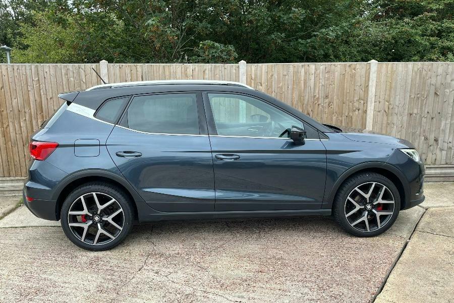 Seat Arona 1.0 Tsi Fr Red Edition Suv Ss #2