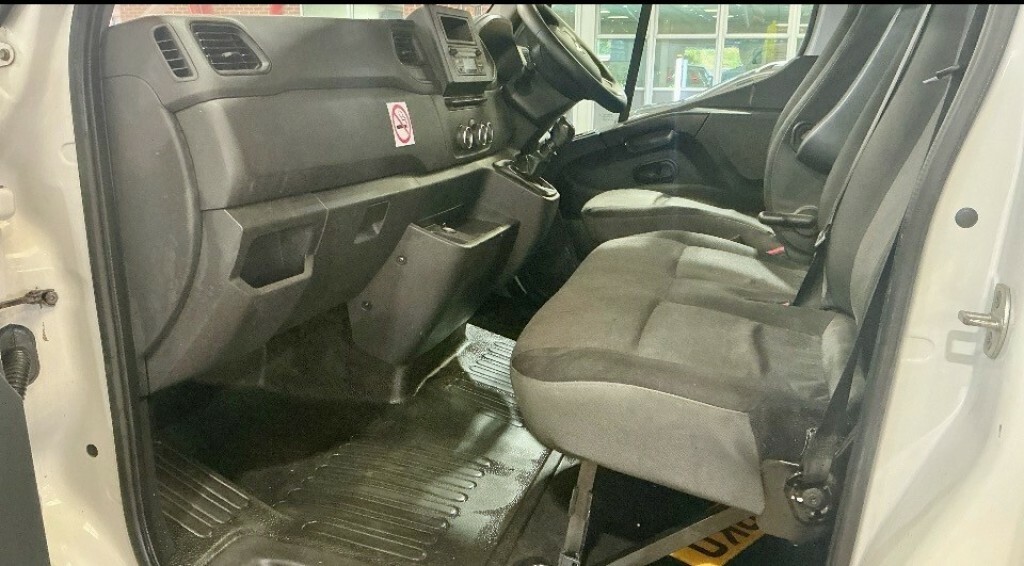 Renault Master Lm35dci 135 Business Medium Roof Van Grey #9