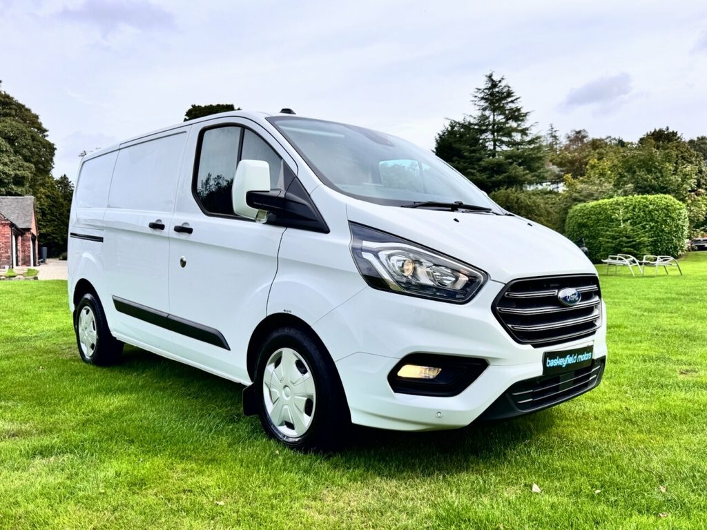 Ford Transit Custom 2.0 Ecoblue 130Ps Low Roof Limited Van Grey #35
