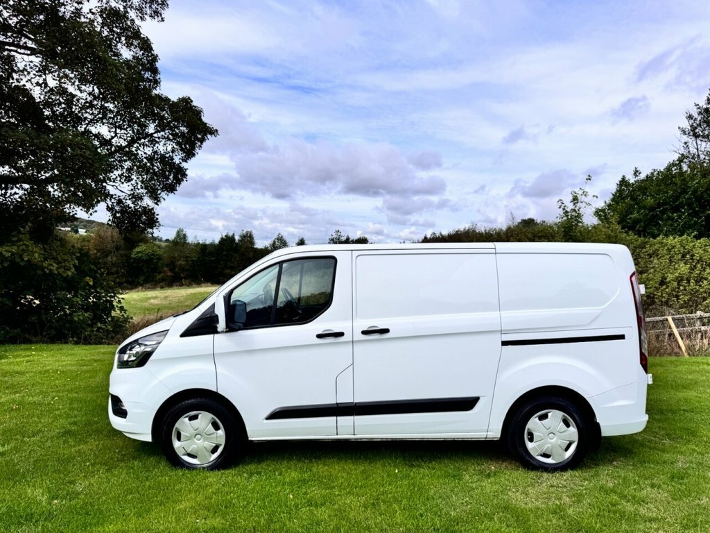 Ford Transit Custom 2.0 Ecoblue 130Ps Low Roof Limited Van Grey #4