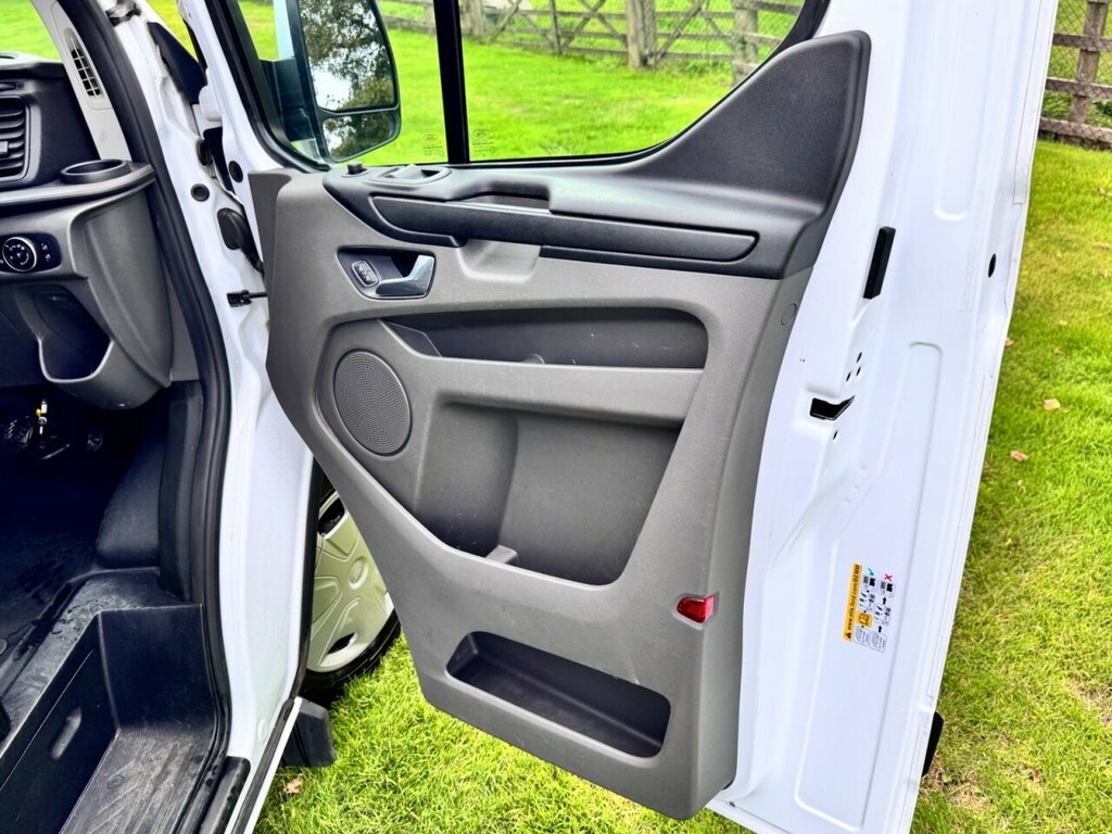 Ford Transit Custom 2.0 Ecoblue 130Ps Low Roof Limited Van Grey #13