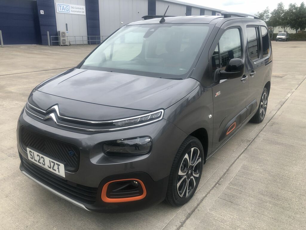 Citroen e-Berlingo Flair Xtr M Grey #3