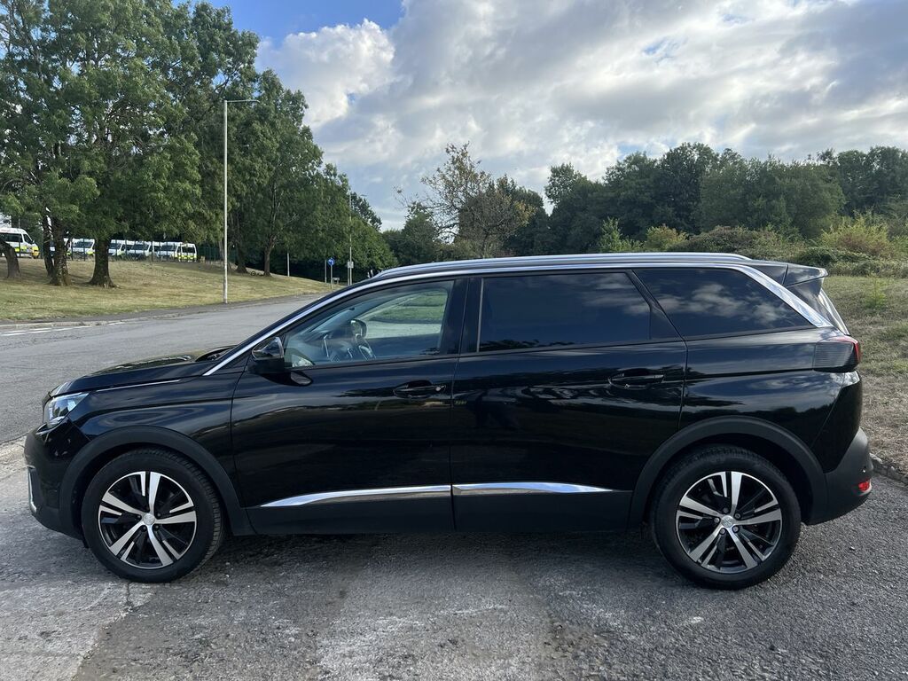 Peugeot 5008 Bluehdi Ss Allure Black #4