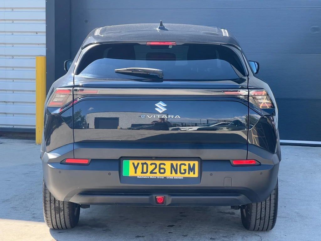 Suzuki Vitara 61Kwh Motion Black #6