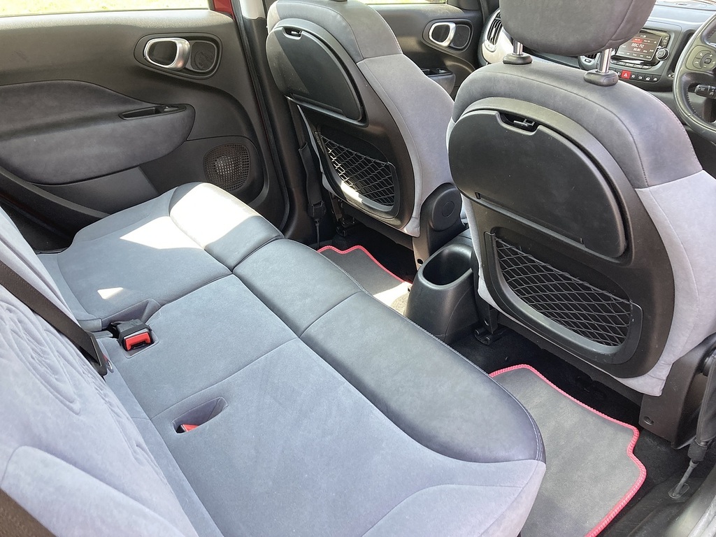 Fiat 500L  Red #12