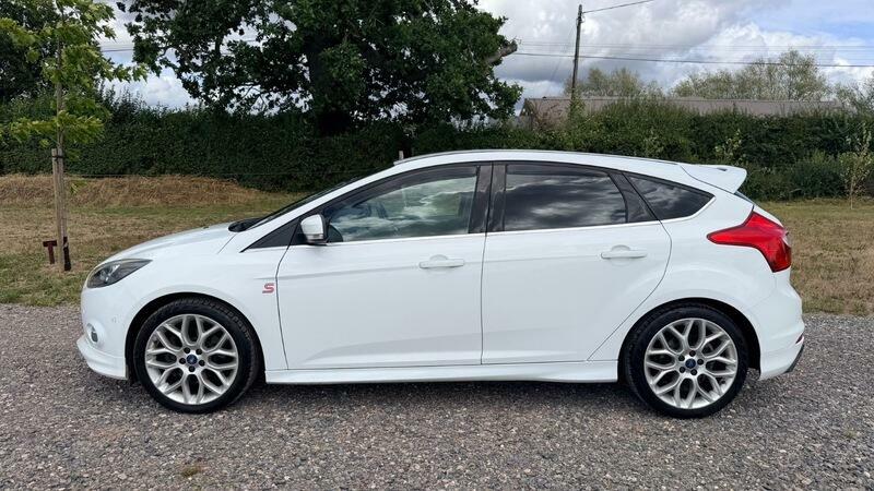 Ford Focus 2.0 Tdci Zetec S Euro 5 White #4