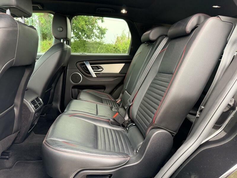 Land Rover Discovery Sport R-dynamic S Plus Black #19