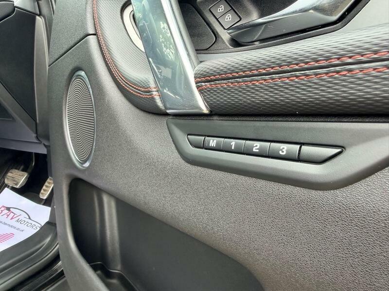 Land Rover Discovery Sport R-dynamic S Plus Black #15