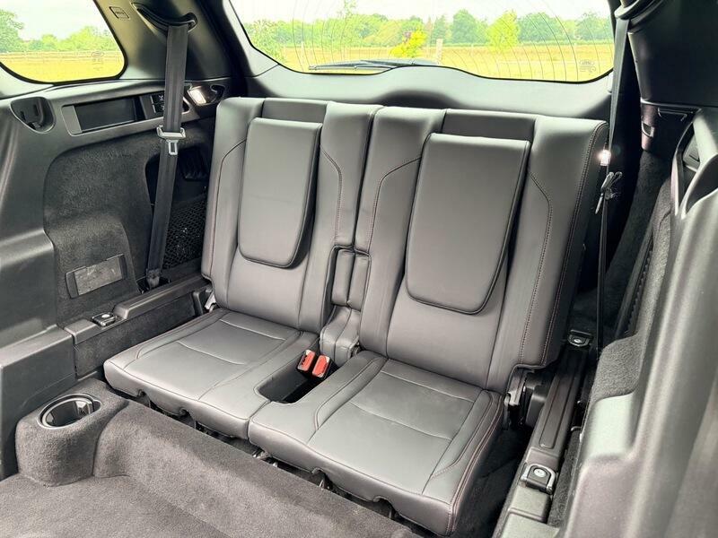 Land Rover Discovery Sport R-dynamic S Plus Black #16