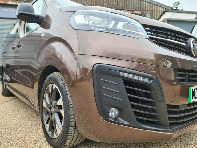 Vauxhall Vivaro Ultimate Mpv Brown #2