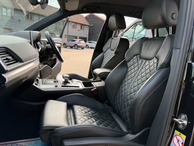 Audi SQ5 Tfsi V6 Suv Black #2