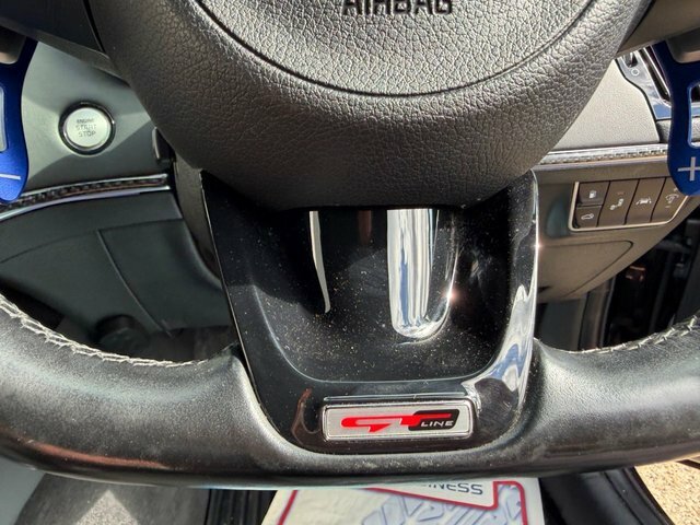 Kia Stinger Gt-line S Red #32