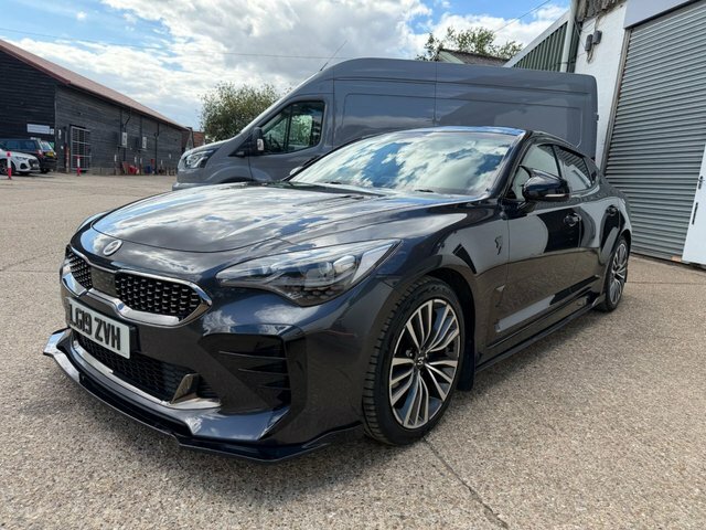 Kia Stinger Gt-line S Red #13