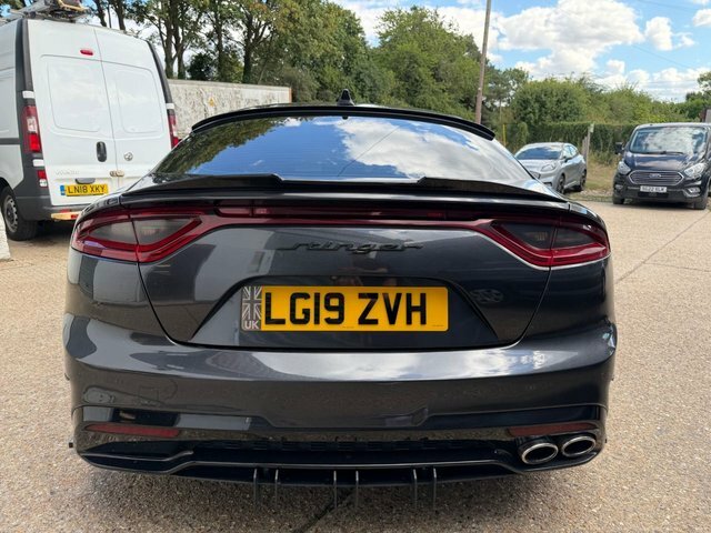 Kia Stinger Gt-line S Red #7