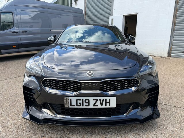 Kia Stinger Gt-line S Red #12