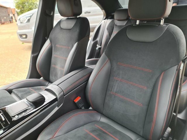 Mercedes-Benz A Class A250e 15.6Kwh Amg Line Black #3