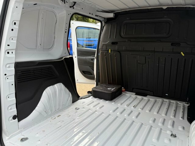 Vauxhall Combo-e Life 50Kwh Prime Panel Van White #5
